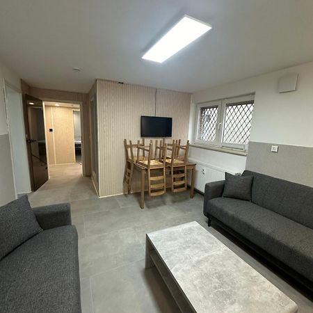 Charmante 2 Zimmer Souterrain Hannover Kültér fotó